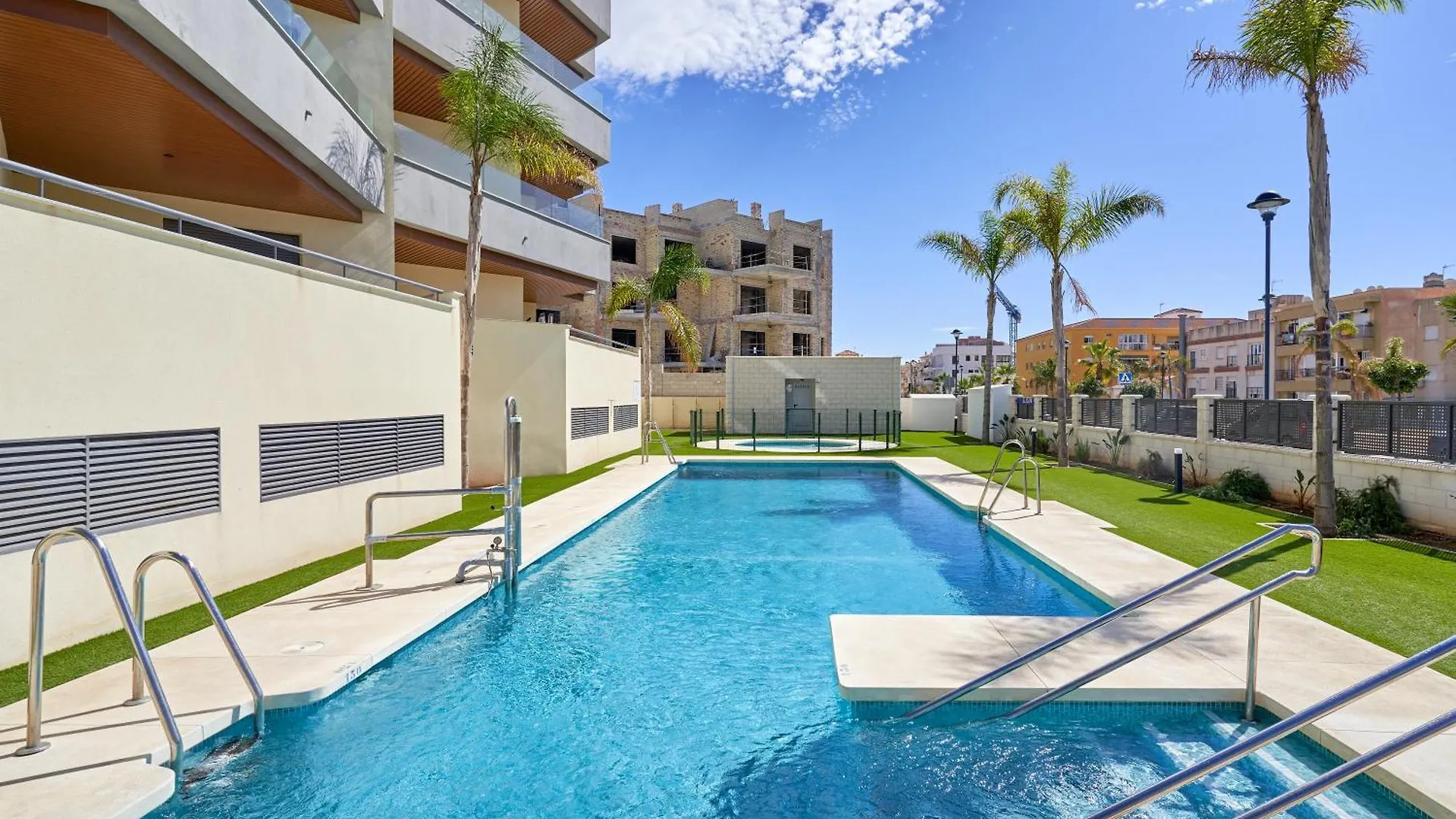 Vacaciones En La Costa Del Sol A114 contacts